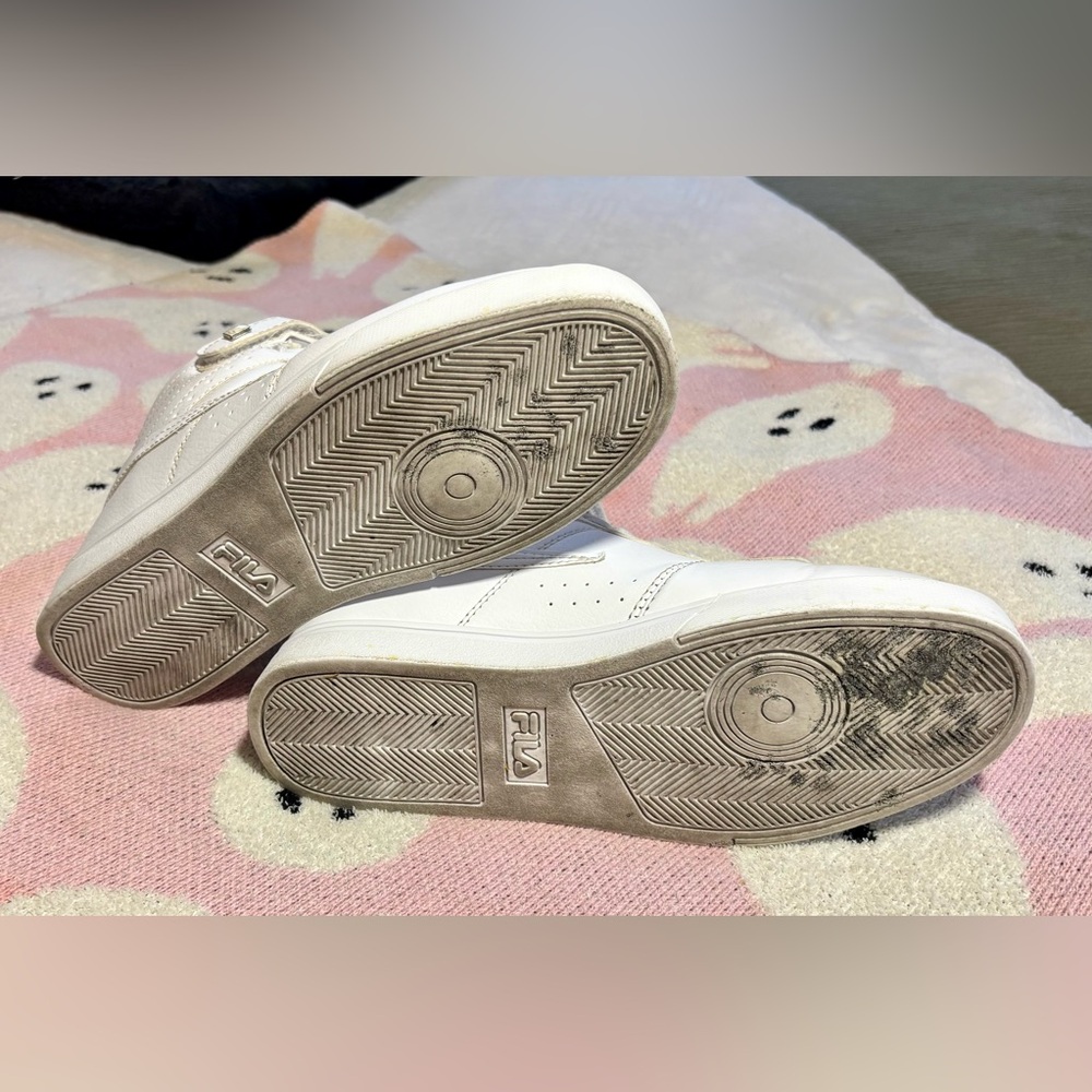 Fila Women’s White High-Top Sneakers 8.5 - Picture 4 of 4